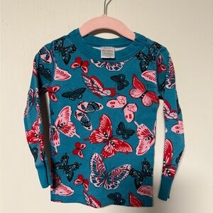Hanna Andersson “bold butterflies” pajamas size 3T